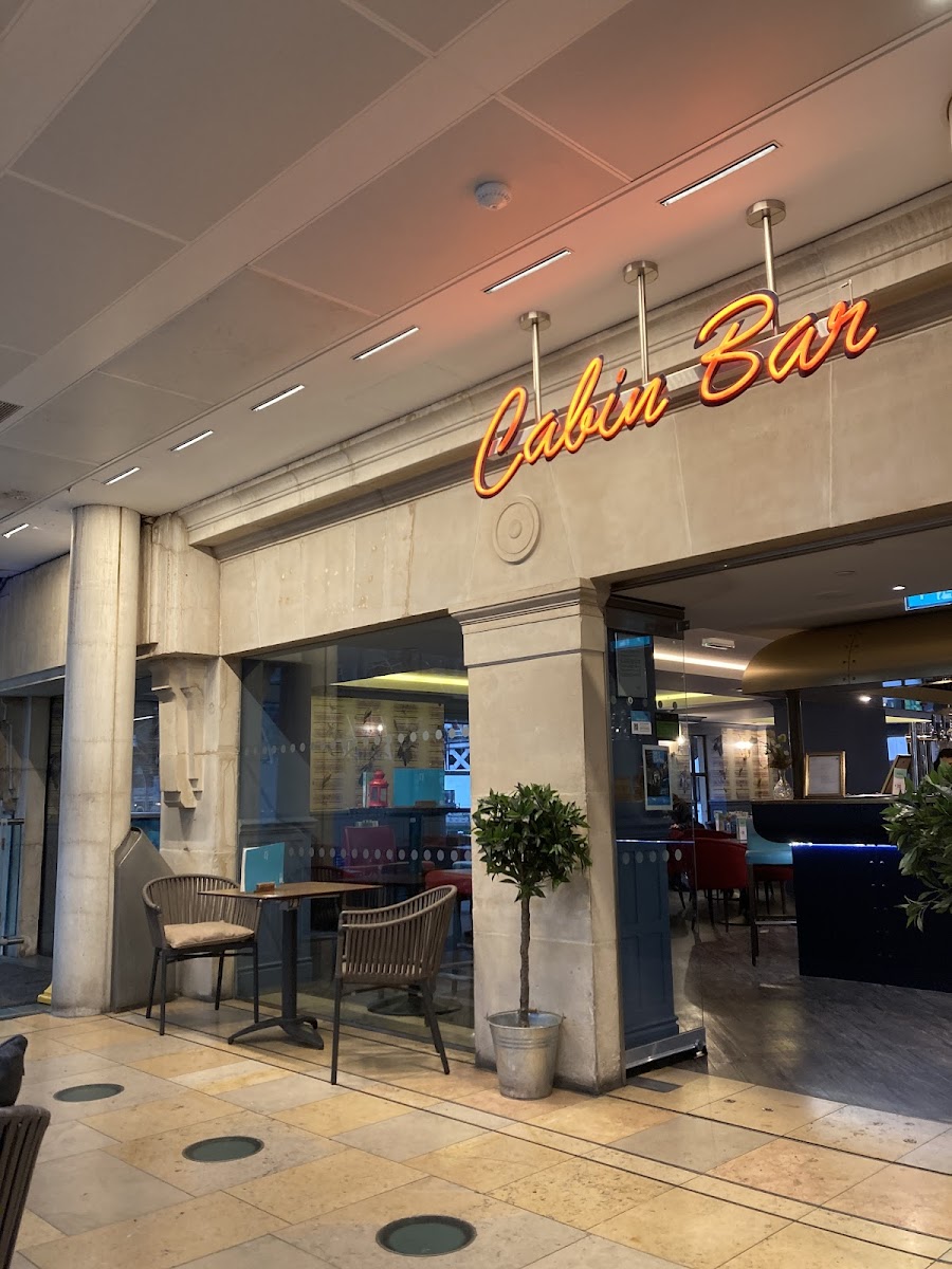 Cabin Bar London Paddington